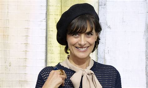 ines de la fressange height.